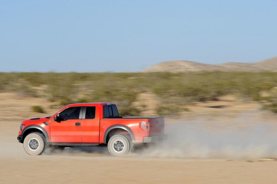  Ford F-150 SVT Raptor 2010 года  (фото 111 из 295)